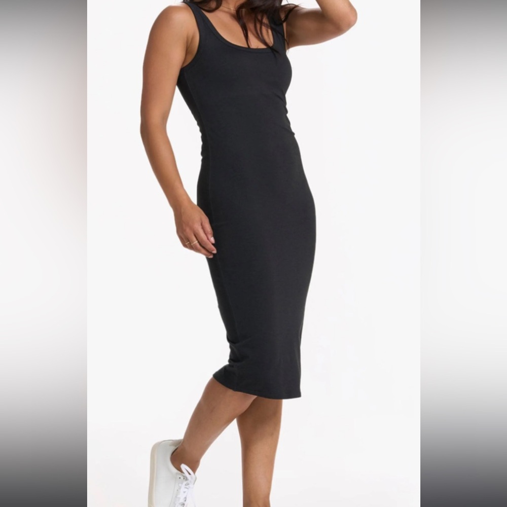 Vuori Halo midi dress